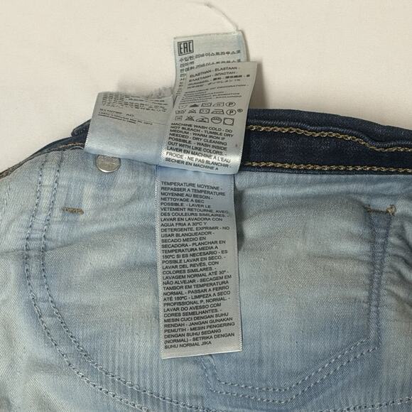 Levi’s Blue Dark Wash Cotton Blend Classic Denim Bermuda Womens Shorts Size 18W - Picture 9 of 14